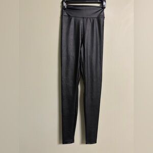 OFFLINE By Aerie Real Luxe Faux Leather Leggings Size Small Long New Black